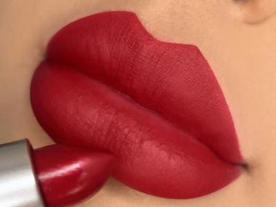 SHOP LIPS